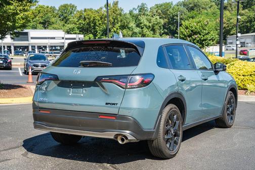 Nordic Forest Pearl 2025 Honda HR-V AWD Sport