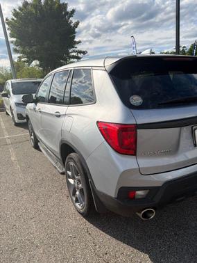 Lunar Silver Metallic 2023 Honda Passport AWD EX-L