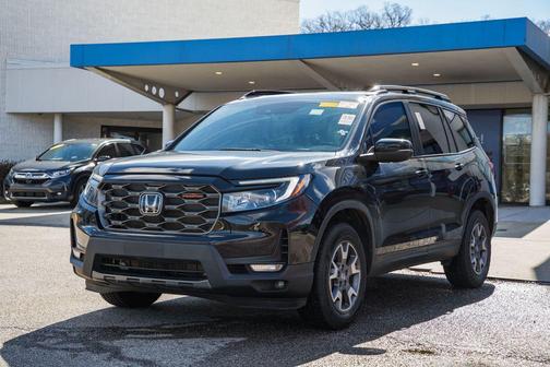 2023 Honda Passport AWD TrailSport