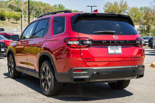 Radiant Red 2026 Honda Pilot Black Edition
