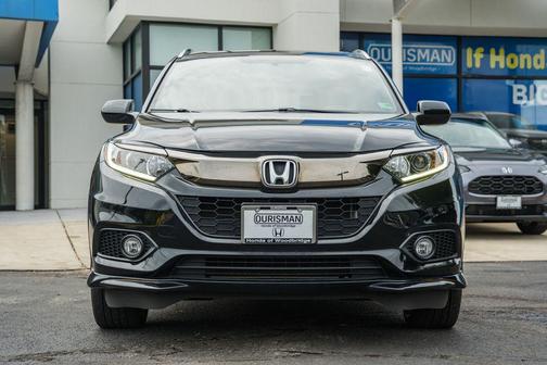 Crystal Black Pearl 2021 Honda HR-V AWD Sport