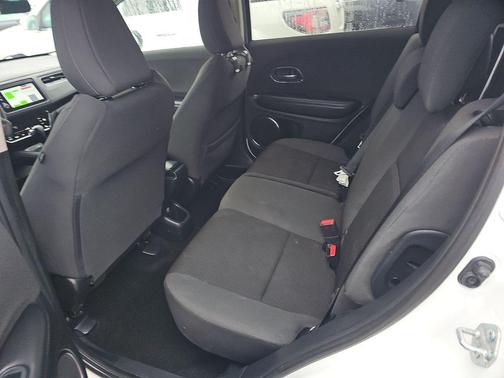 Platinum White Pearl 2021 Honda HR-V EX