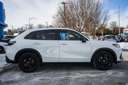 2026 Honda HR-V AWD Sport