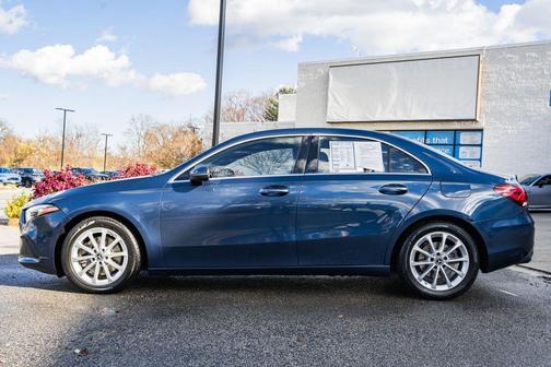 2019 Mercedes-Benz A-Class A 220