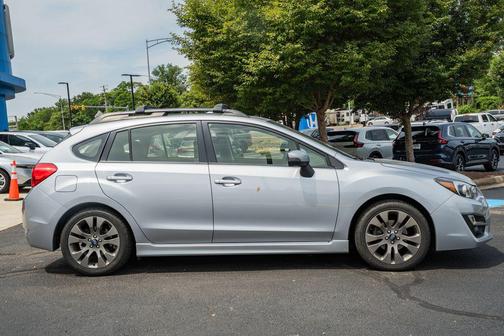 Ice Silver Metallic 2016 Subaru Impreza 2.0i Sport Premium