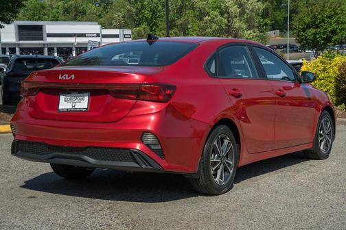 Currant Red 2023 Kia Forte LXS