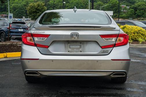 Silver Metallic 2018 Honda Accord Touring 2.0T