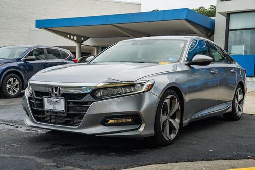 Silver Metallic 2018 Honda Accord Touring 2.0T