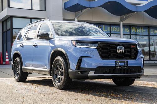 2025 Honda Pilot TrailSport