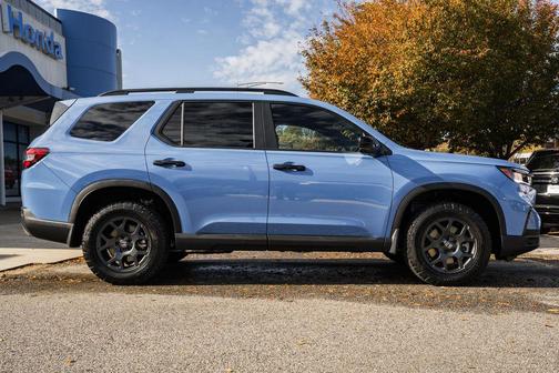 2025 Honda Pilot TrailSport