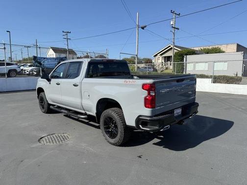 2025 Chevrolet Silverado 1500 Custom Trail Boss