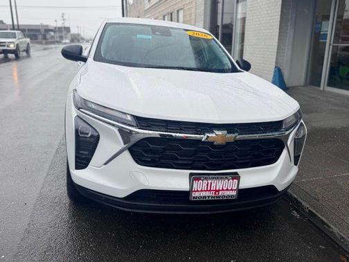 Summit White 2026 Chevrolet Trax LS