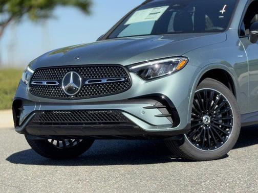 2025 Mercedes-Benz GLC 350e Base