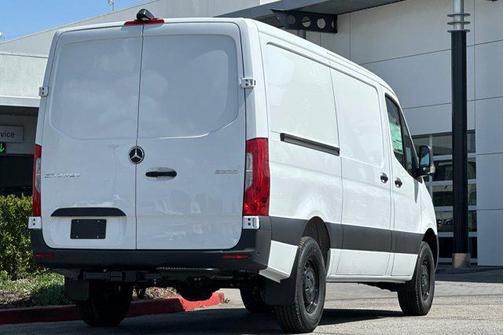 2025 Mercedes-Benz Sprinter 2500 Standard Roof