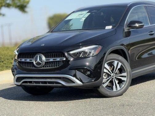 2025 Mercedes-Benz GLA 250 4MATIC