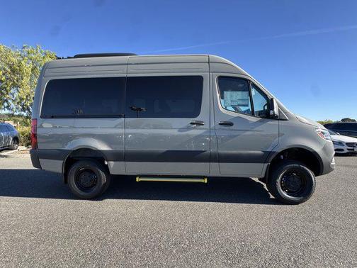 2026 Mercedes-Benz Sprinter 2500 Standard Roof