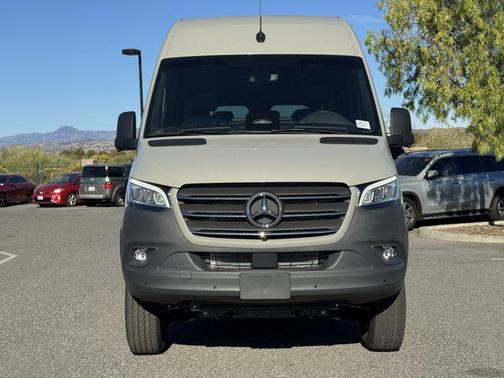 2026 Mercedes-Benz Sprinter 2500 Standard Roof