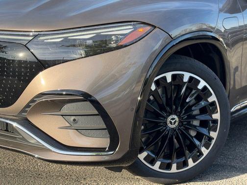 Sonoran Brown Metallic 2026 Mercedes-Benz EQS 400 400