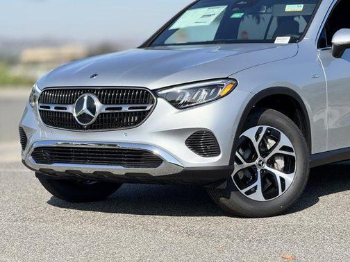 2025 Mercedes-Benz GLC 350e Base