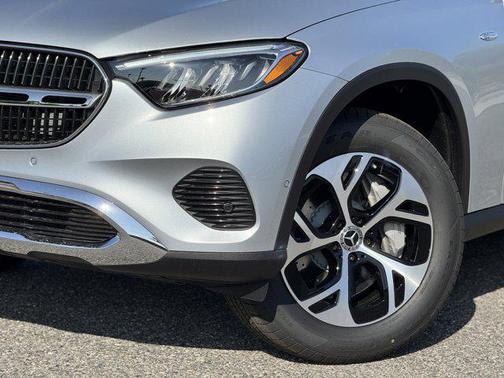 2025 Mercedes-Benz GLC 350e Base