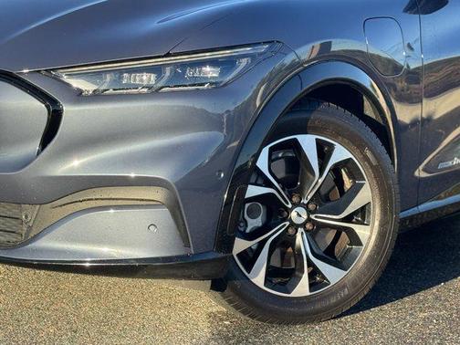 2021 Ford Mustang Mach-E Premium