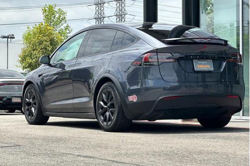2023 Tesla Model X Standard Range