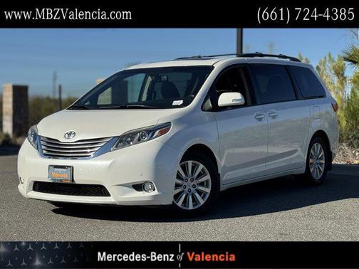 2017 Toyota Sienna 