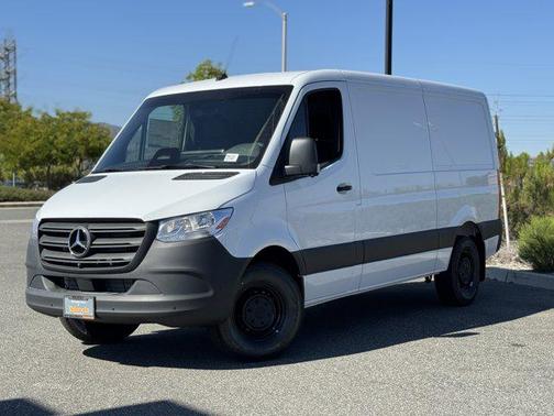 2025 Mercedes-Benz Sprinter 2500 Standard Roof