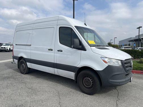 2024 Mercedes-Benz Sprinter 2500 Standard Roof