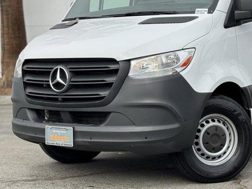 2024 Mercedes-Benz Sprinter 2500 Standard Roof