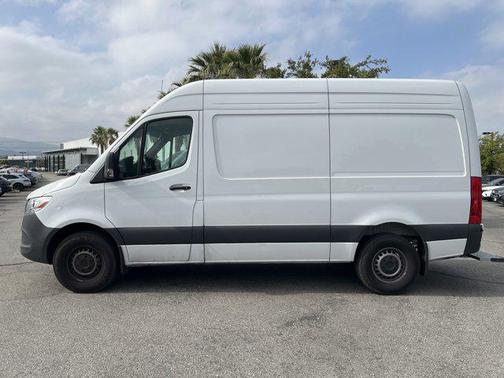 2024 Mercedes-Benz Sprinter 2500 Standard Roof