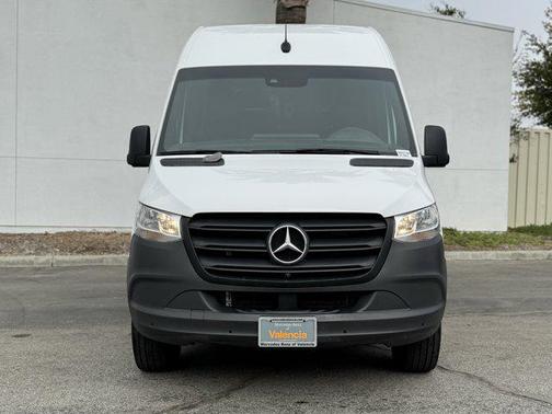 2024 Mercedes-Benz Sprinter 2500 Standard Roof