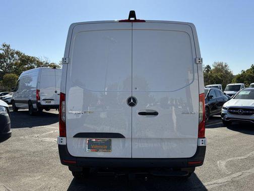 2025 Mercedes-Benz Sprinter 2500 Standard Roof