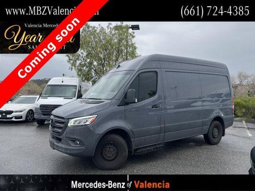 2022 Mercedes-Benz Sprinter 2500 Standard Roof
