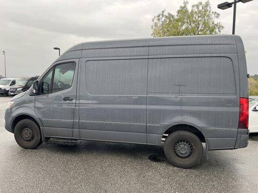 2022 Mercedes-Benz Sprinter 2500 Standard Roof