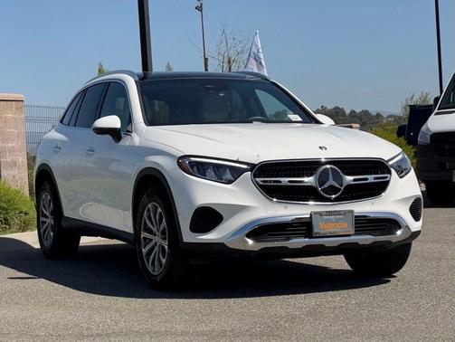 Polar White 2026 Mercedes-Benz GLC 300 4MATIC