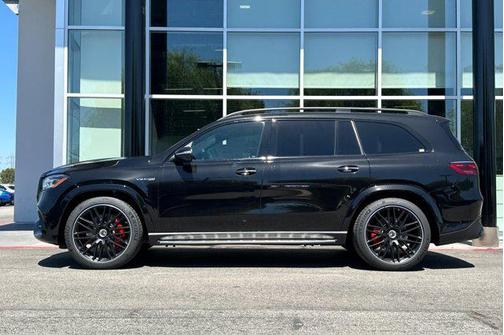 2025 Mercedes-Benz AMG GLS 63 Base