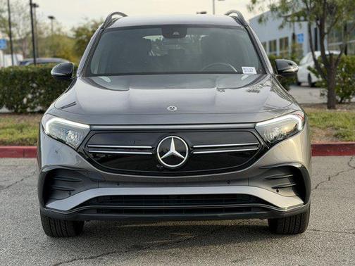 2022 Mercedes-Benz EQB 300 4MATIC