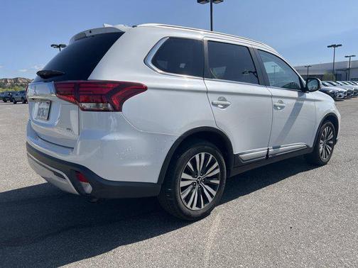 2020 Mitsubishi Outlander SEL