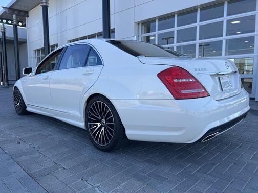 2010 Mercedes-Benz S-Class S 550