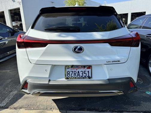2022 Lexus UX 250h F Sport