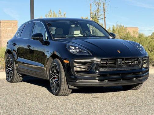 2023 Porsche Macan S