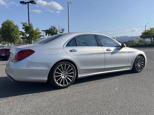 2014 Mercedes-Benz S-Class S 550