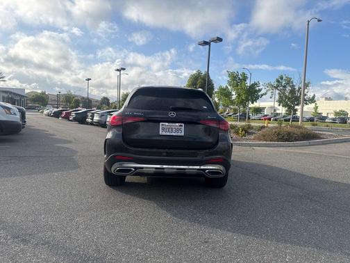 Graphite Gray Metallic 2025 Mercedes-Benz GLC 350e Base