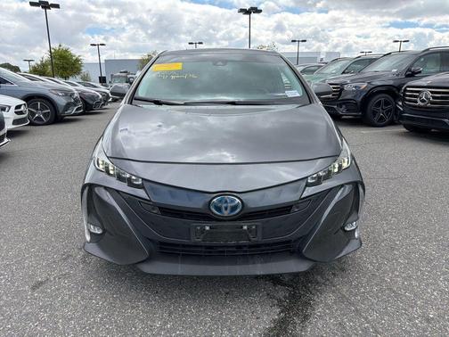 Magnetic Gray Metallic 2022 Toyota Prius Prime Limited