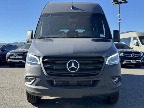 2026 Mercedes-Benz Sprinter 2500 Standard Roof