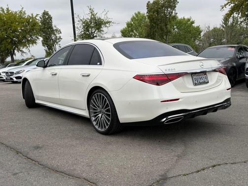 MANUFAKTUR Diamond White 2023 Mercedes-Benz S-Class 4MATIC