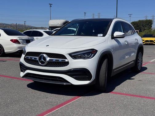 Polar White 2022 Mercedes-Benz GLA 250 Base
