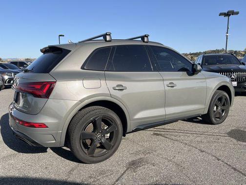 2023 Audi Q5 45 S line Premium Plus