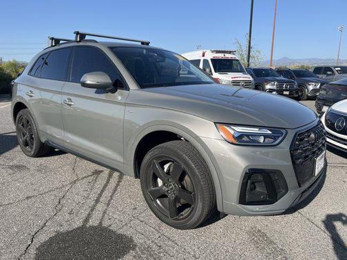 2023 Audi Q5 45 S line Premium Plus